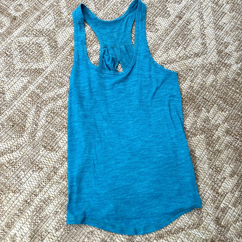 Lululemon tank top with keyhole and tie in the back